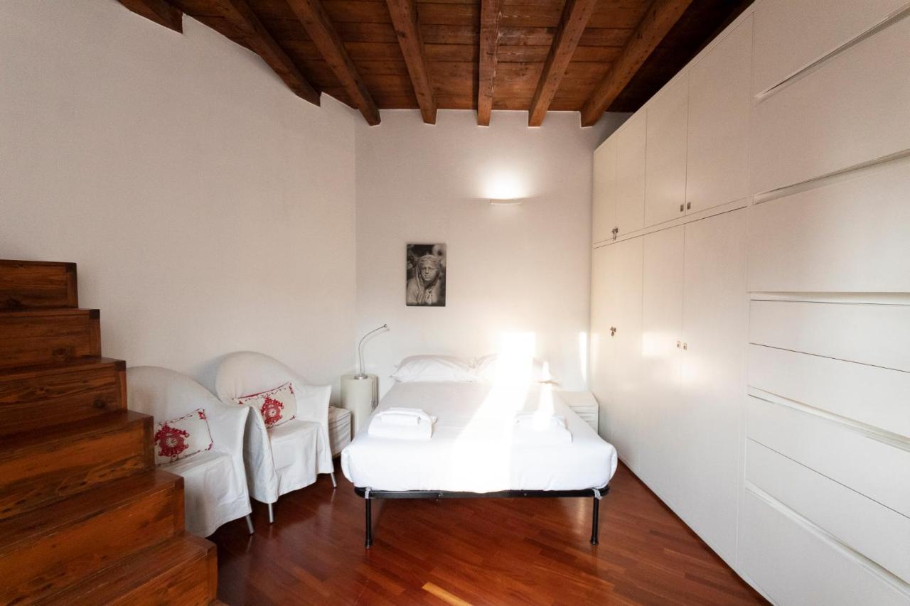 Anfiteatro Apartment In Brera Milão Exterior foto