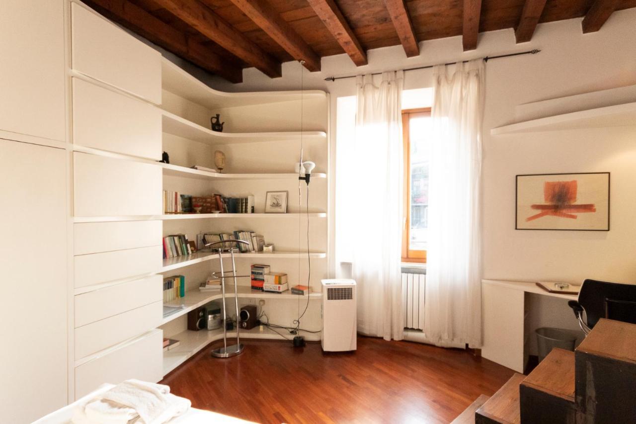 Anfiteatro Apartment In Brera Milão Exterior foto