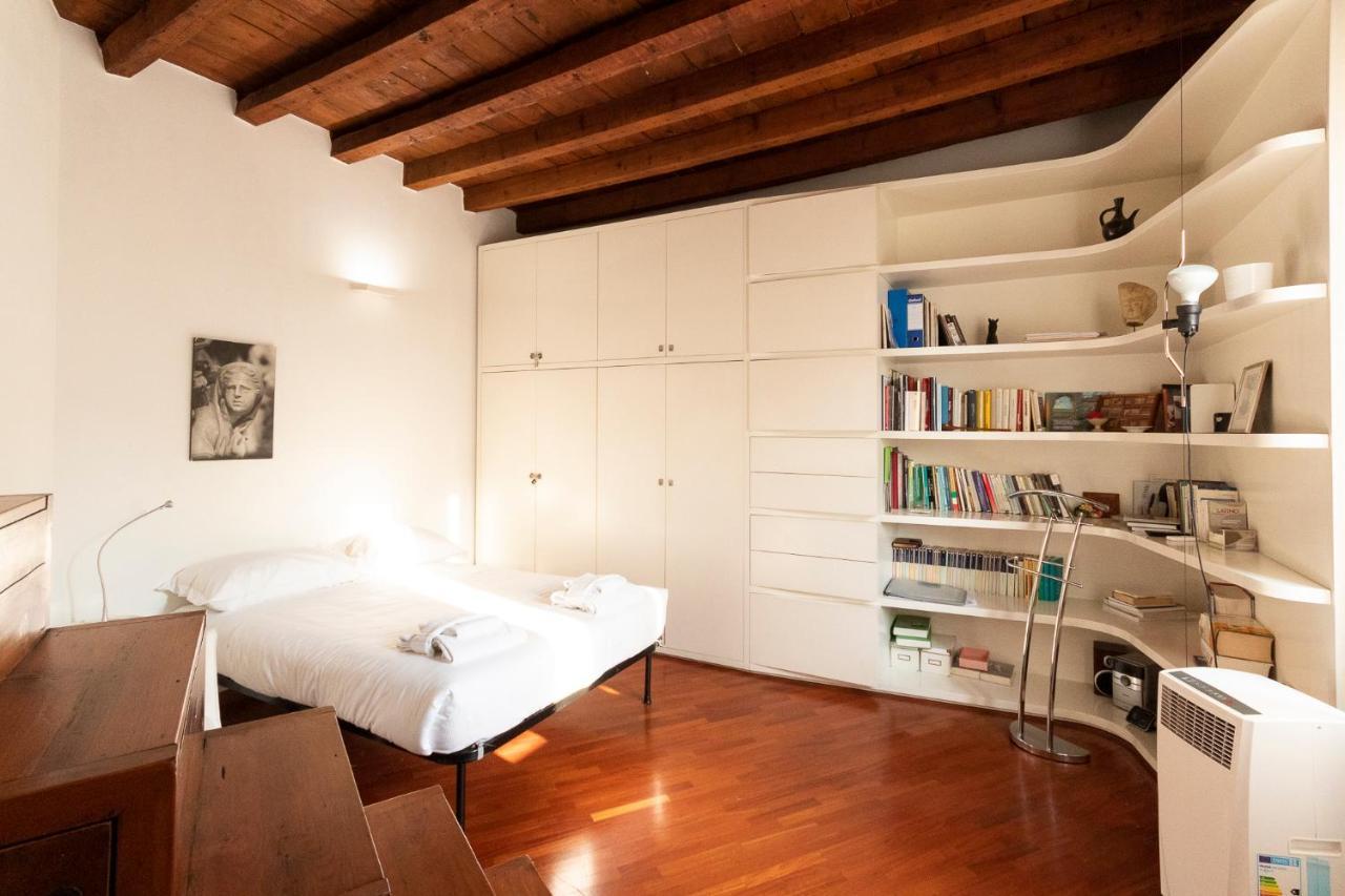 Anfiteatro Apartment In Brera Milão Exterior foto